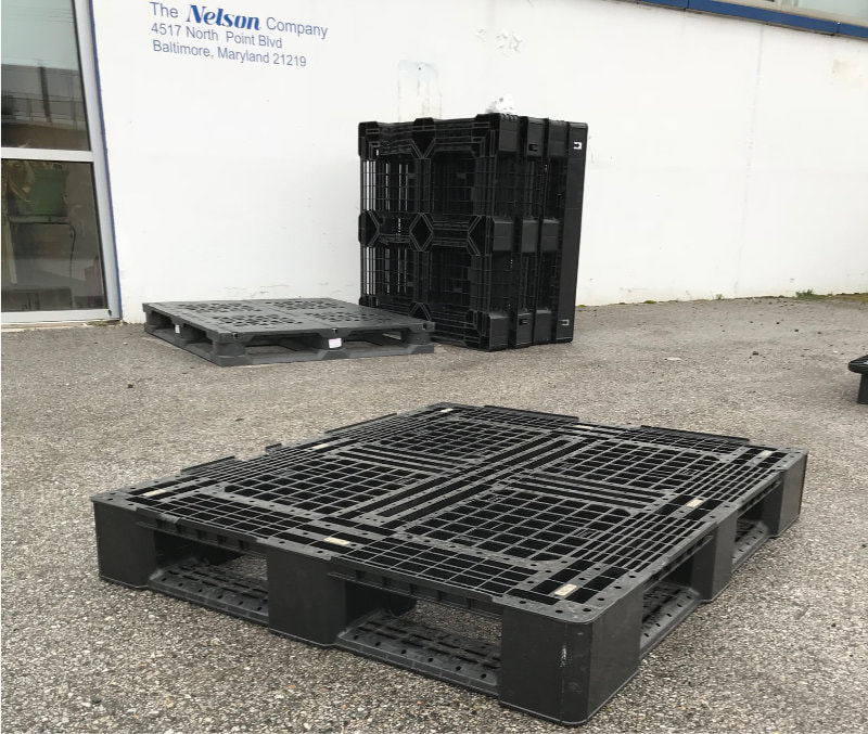 used plastic pallets at Nelson Company